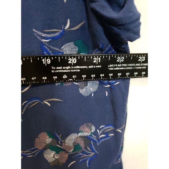 Simply Emma Plus Size 1X Shirt Sleeve Blue with Floral Design Womens 1X - Picture 6 of 7